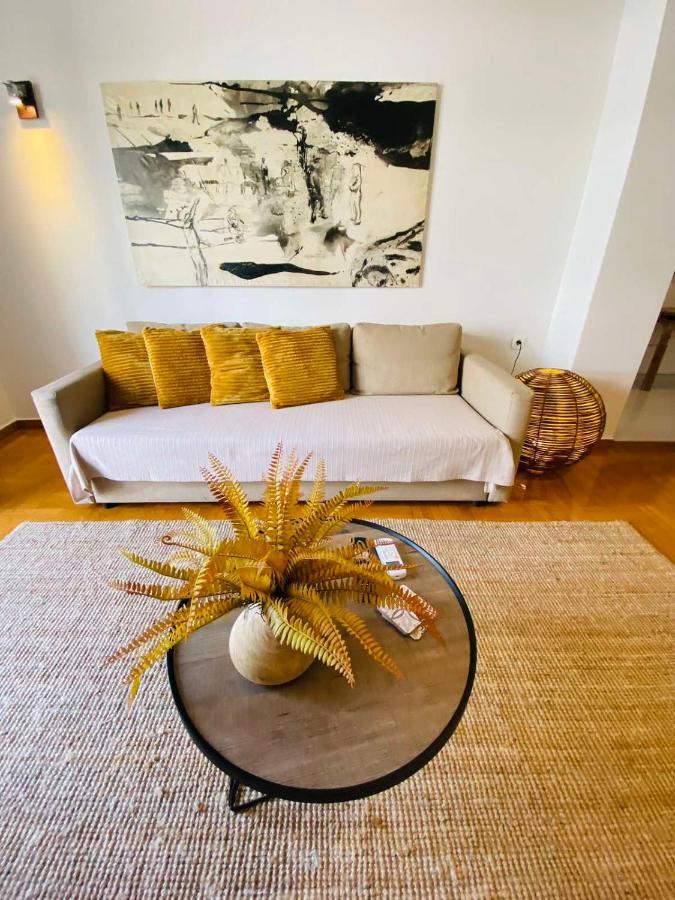 2 Bd Apt In Koukaki 8' Away From Acropolis Athens Exterior photo